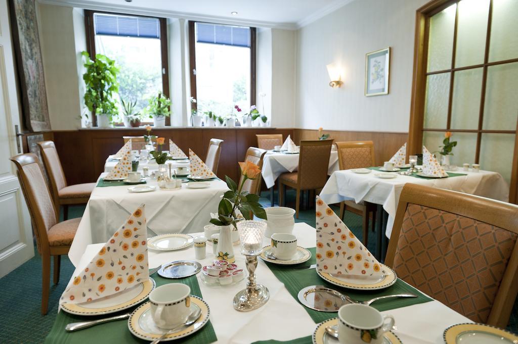 Hotel Spoettel Bad Nauheim Exterior photo
